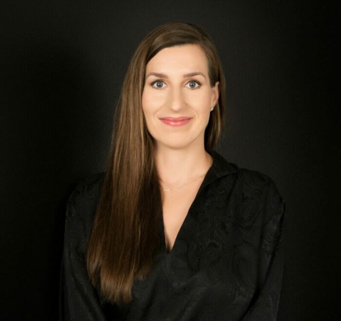 Assoc. Prof. Dr. Alice Vadrot Portrait Prof. Dr. Alice Vadrot