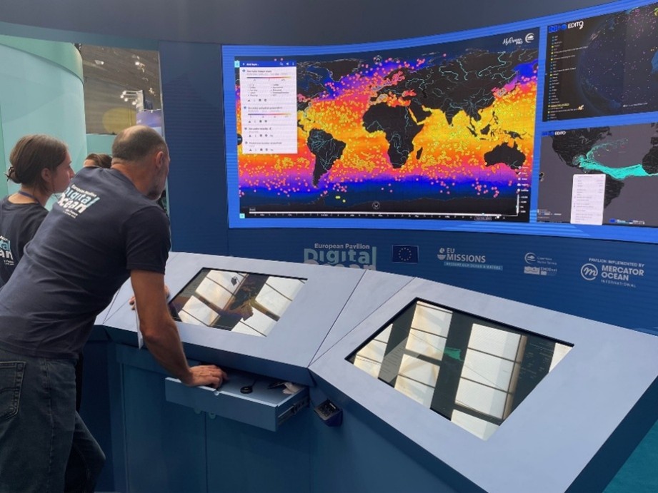Figure 5: The "decide" area at the European Digital Ocean Pavillon (source: Carolin Hirt)