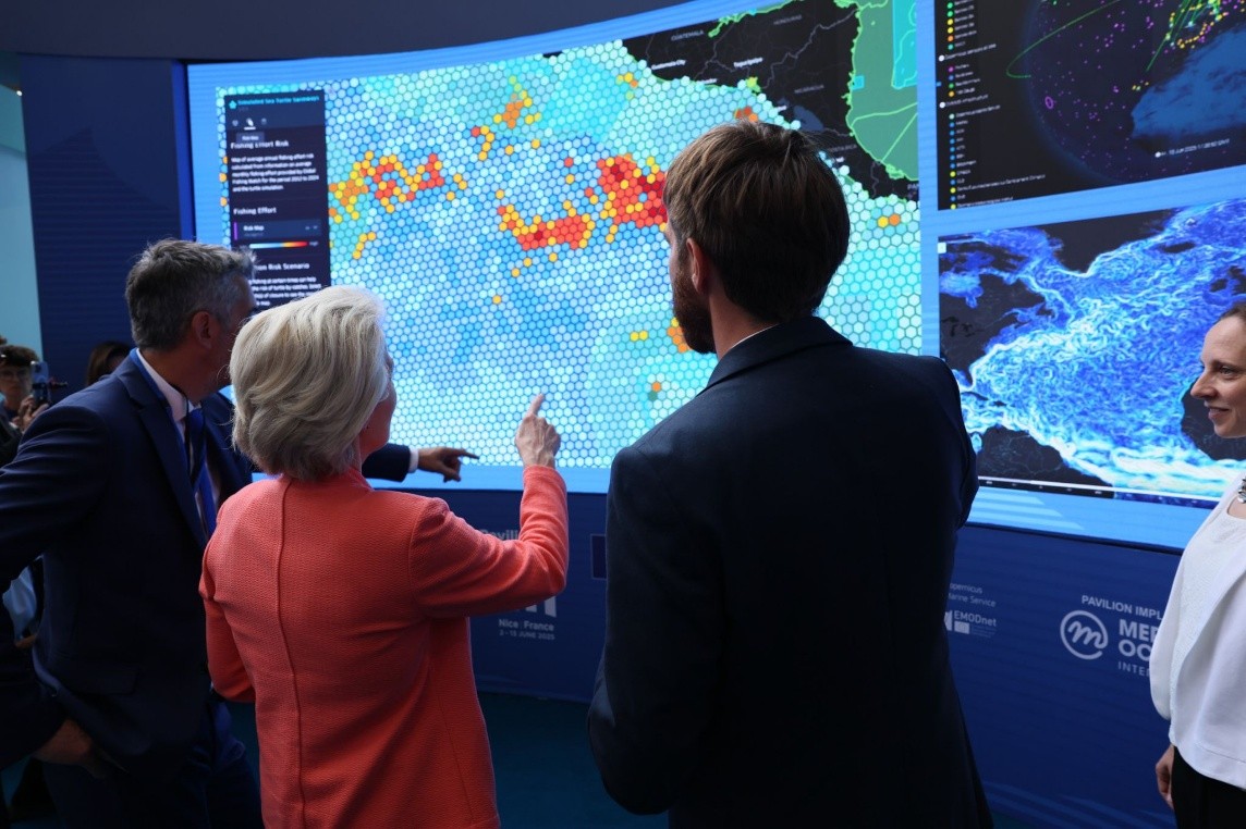 Figure 6: Von der Leyen experiencing the EU DTO (source: Linkedin "Mission Ocean")